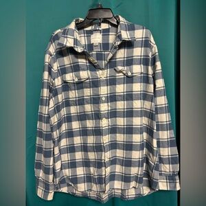 American Eagle Outfitters Navy and Cream Plaid Shirt